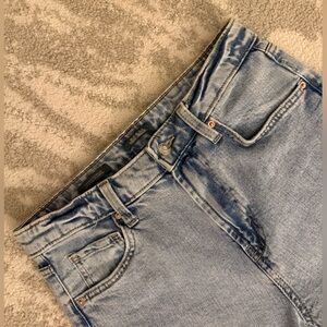 Light Wash Jeans